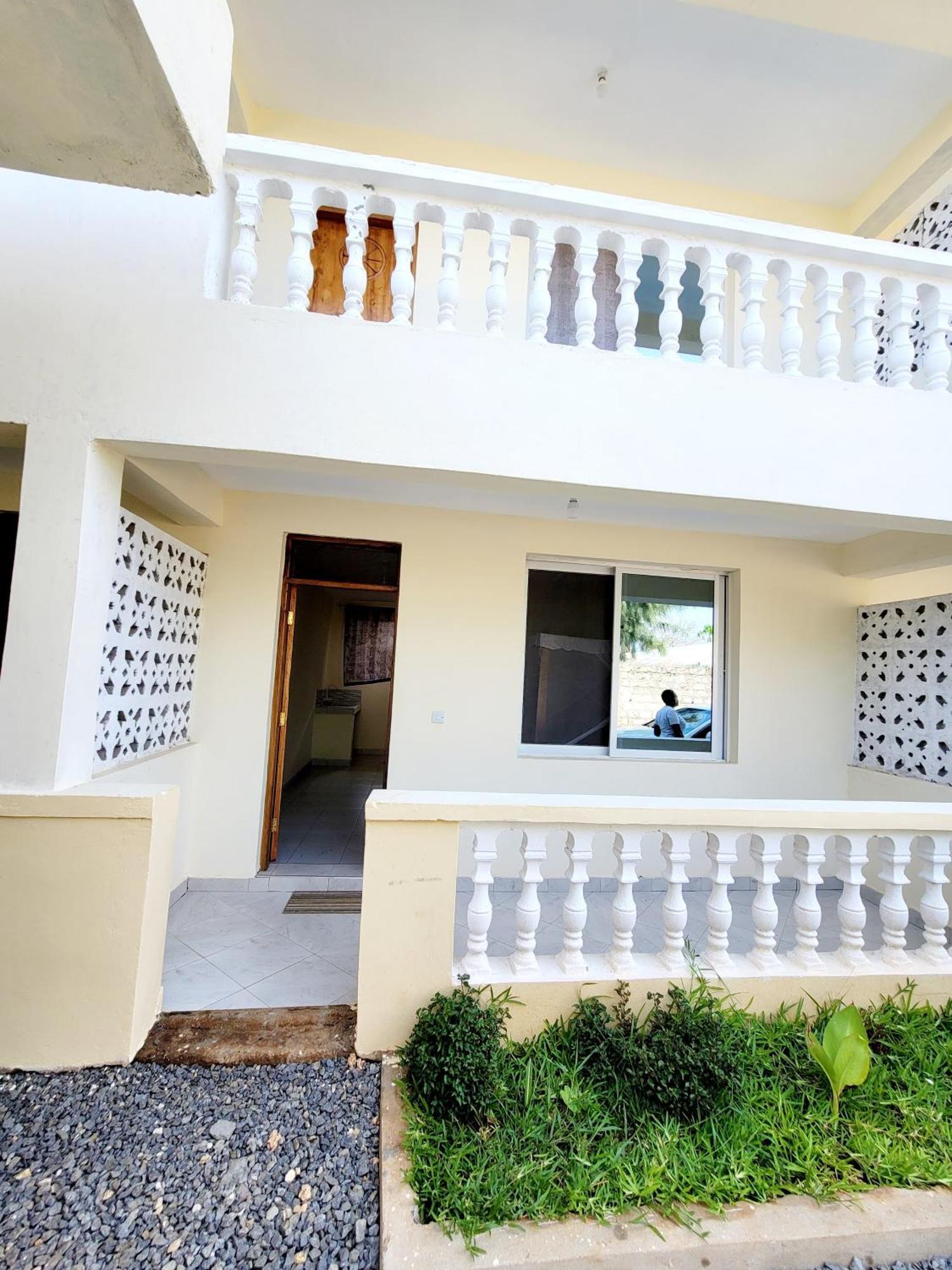 Casuarina Lounge Hotell Malindi Exteriör bild