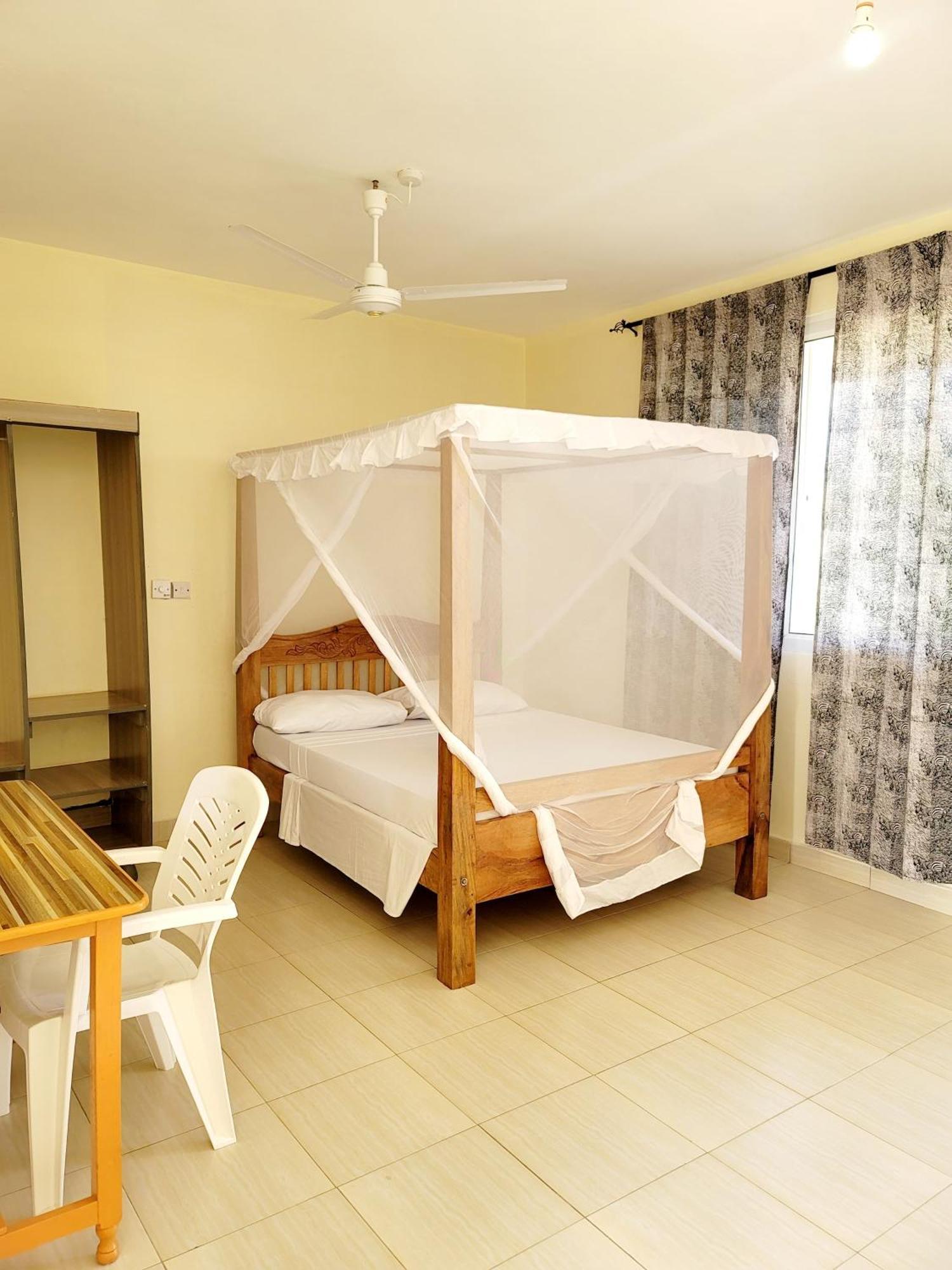 Casuarina Lounge Hotell Malindi Exteriör bild
